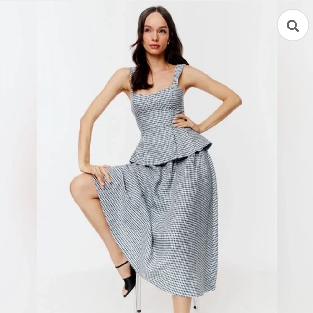 reformation Misty Linen Set - Picture 2 of 9